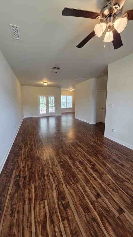 113 Beechleaf Ct - Photo 3 of 15