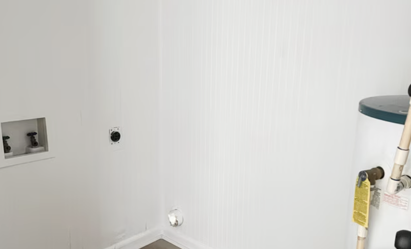 55 E Cork St - Photo 2 of 8