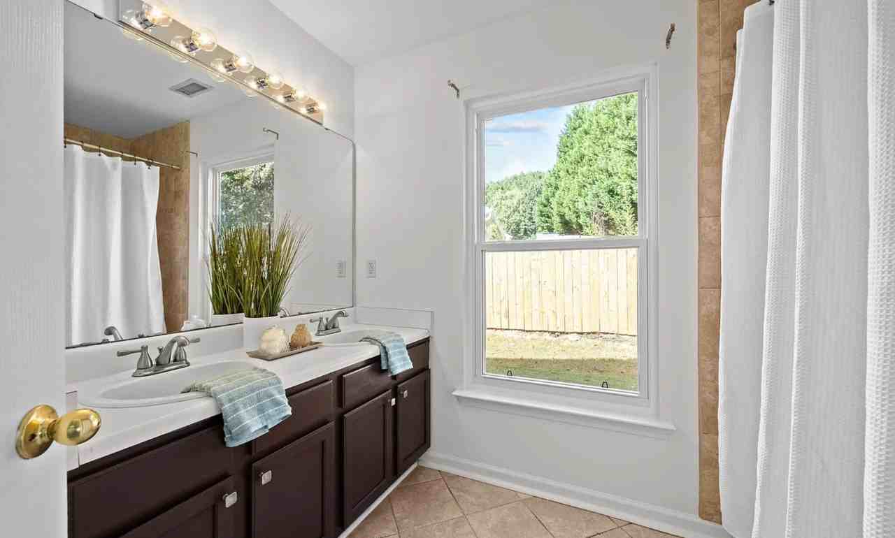 104 Saddle River Rd #NA - Photo 7 of 8