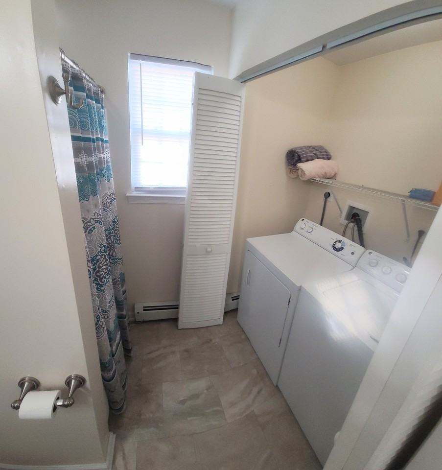 213 Sheridan Ave #NA - Photo 6 of 18