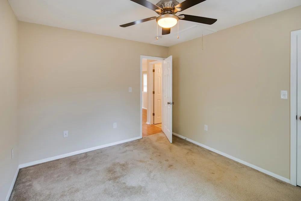 127 Pratt St #NA - Photo 2 of 8