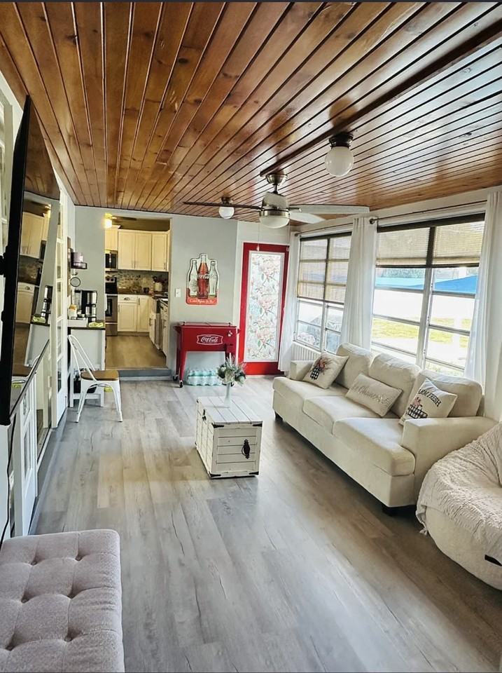 1727 Ardmore Rd #NA - Photo 2 of 9