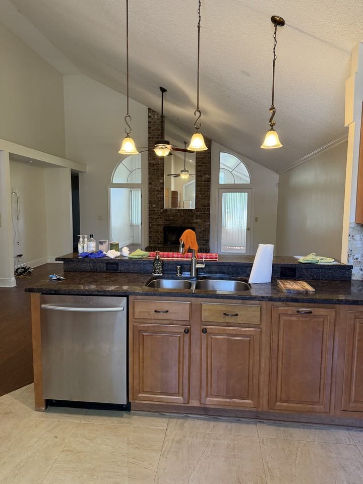 1051 Nin St #NA - Photo 3 of 19