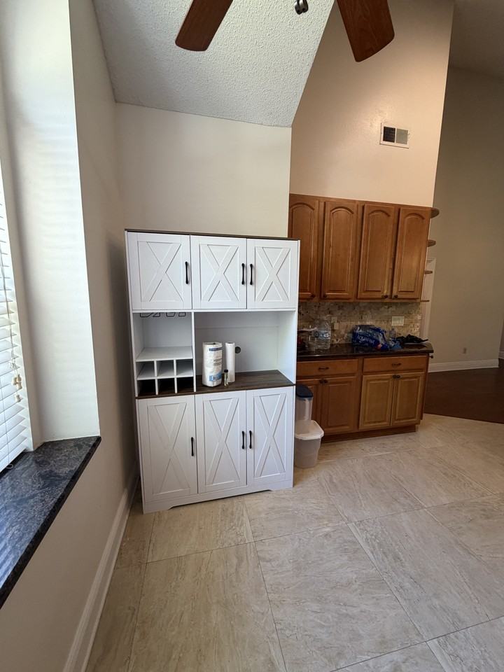 1051 Nin St #NA - Photo 5 of 19