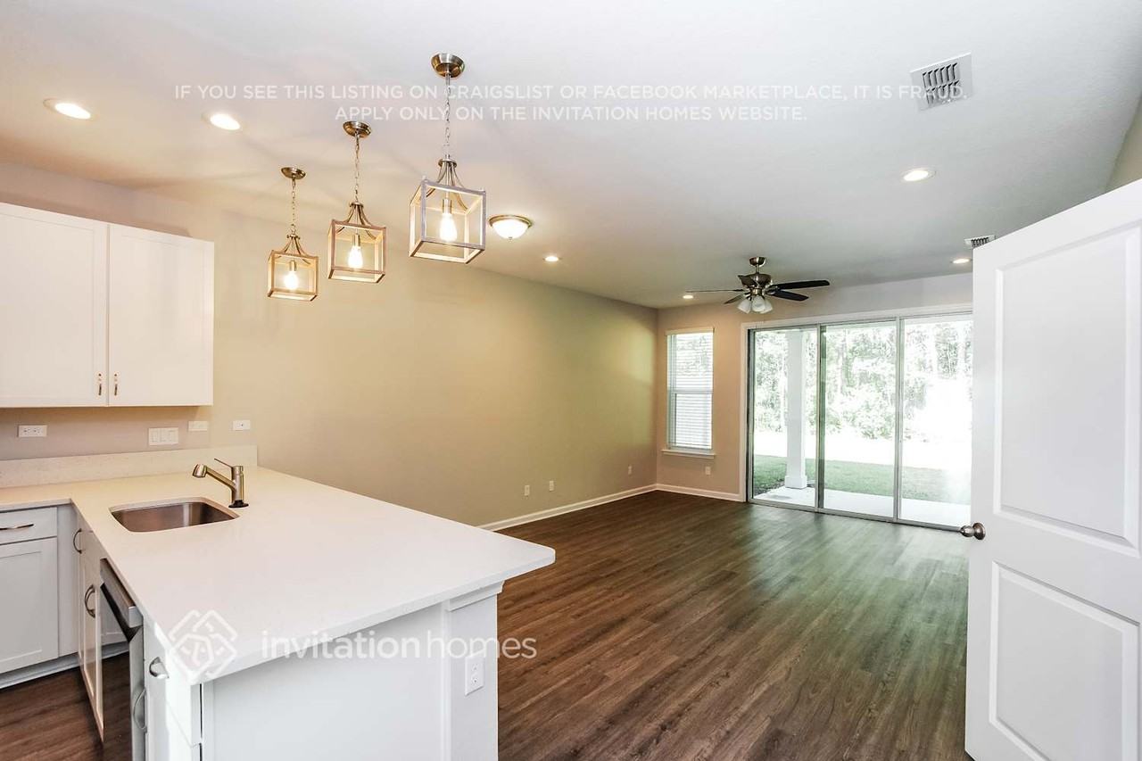 7157 Jareth Dr - Photo 7 of 18