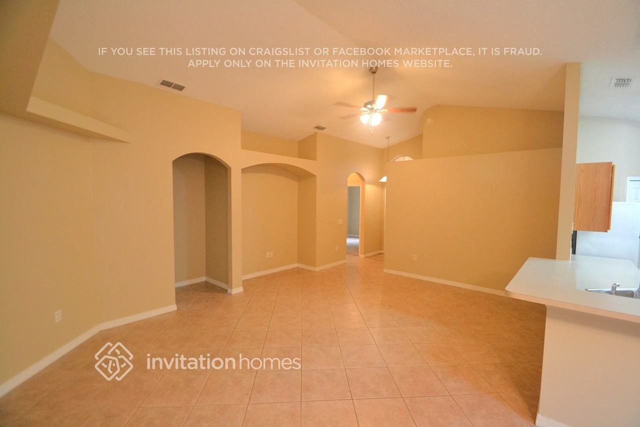 409 Nicholson Dr - Photo 2 of 7