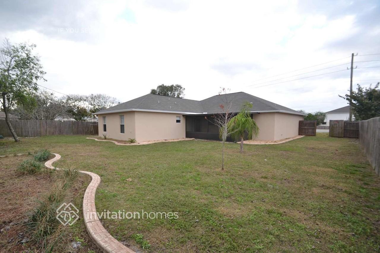 571 Fort Smith Blvd - Photo 7 of 8