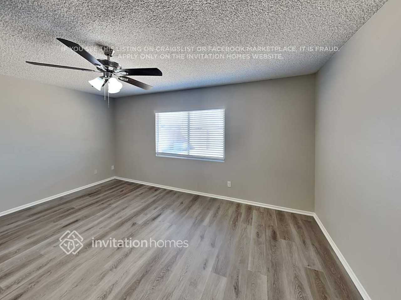 5720 N 48th Ln - Photo 7 of 16