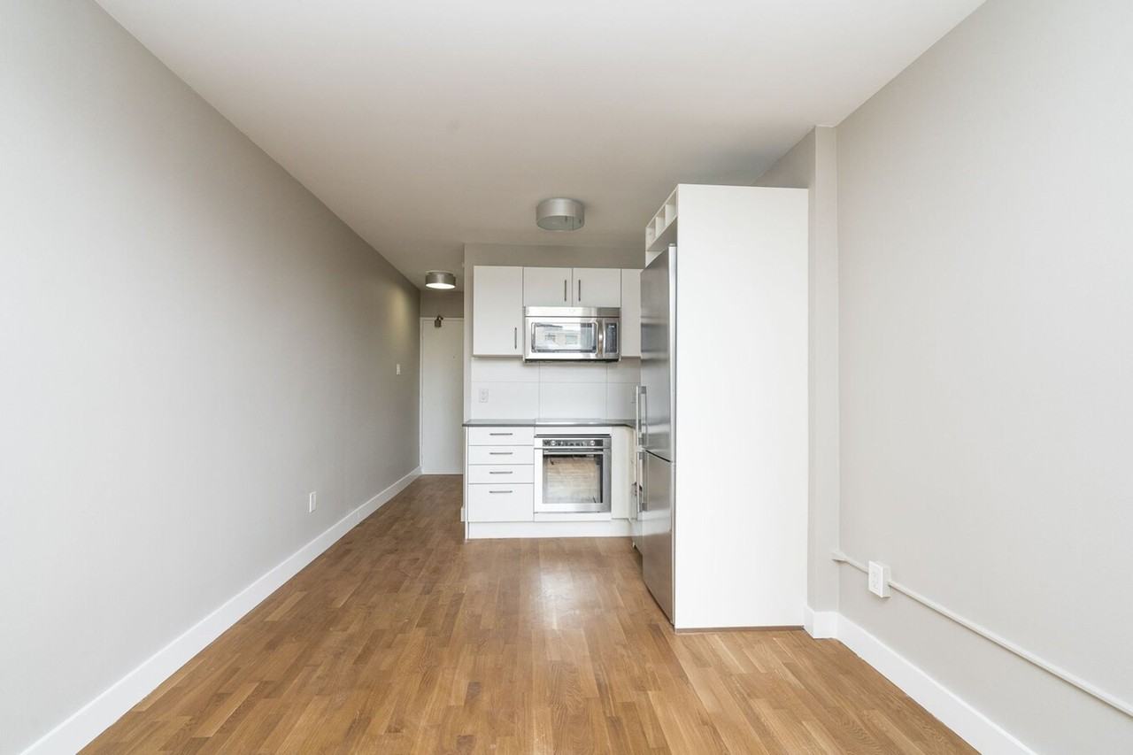 Richmond Place - Photo 5 of 50