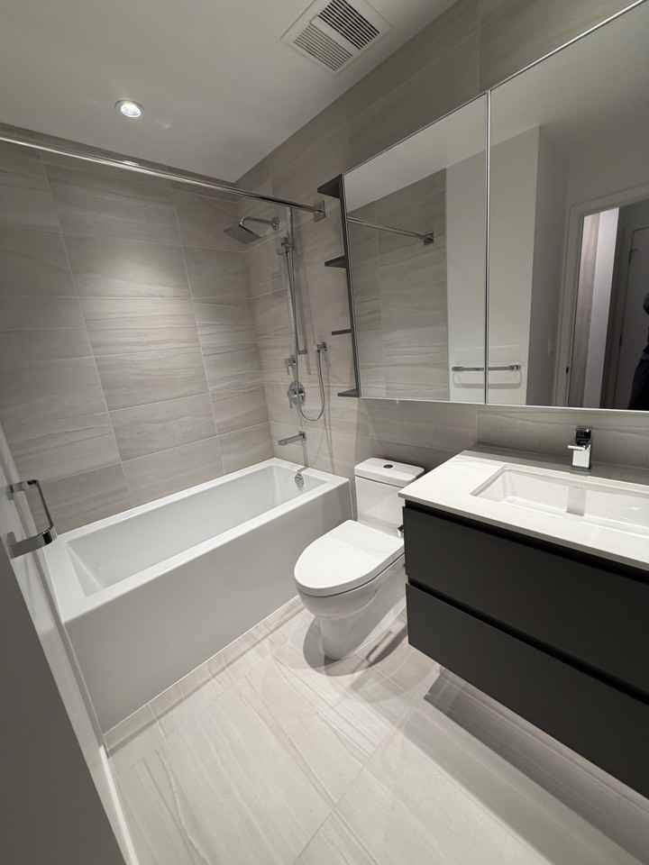 6200 Minoru Boulevard #1303 - Photo 7 of 17