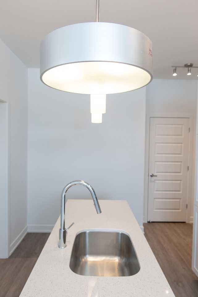 687 Boul. du Plateau - Photo 6 of 16