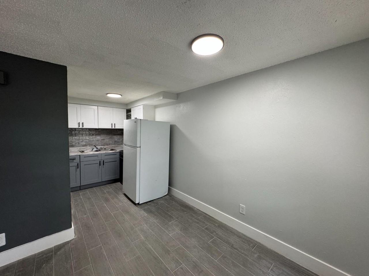 SMS 2 - 1515 E 139TH AVE - Photo 3 of 5