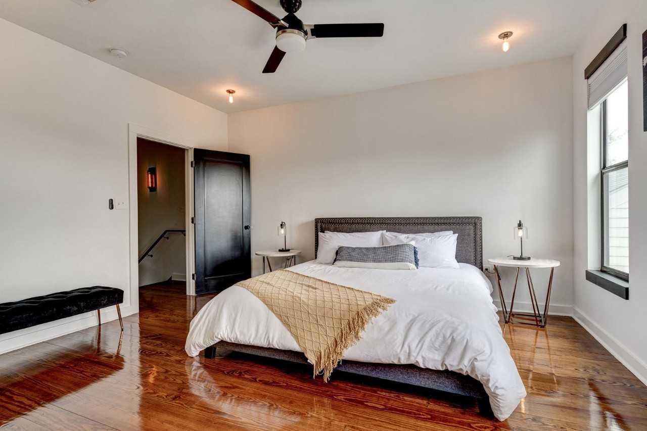 2504 Dumaine St - Photo 2 of 20