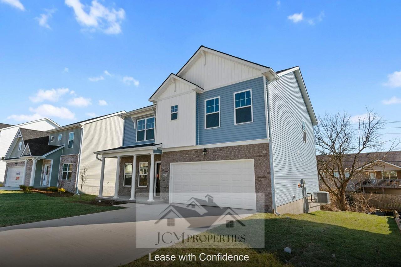 445 Friendly Ave - Photo 3 of 11