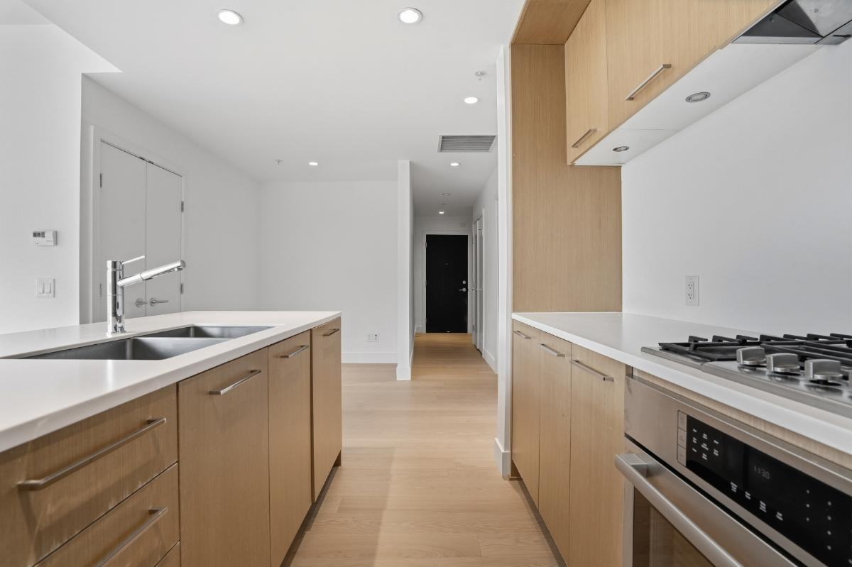 5115 Cambie Street #2xx - Photo 4 of 21