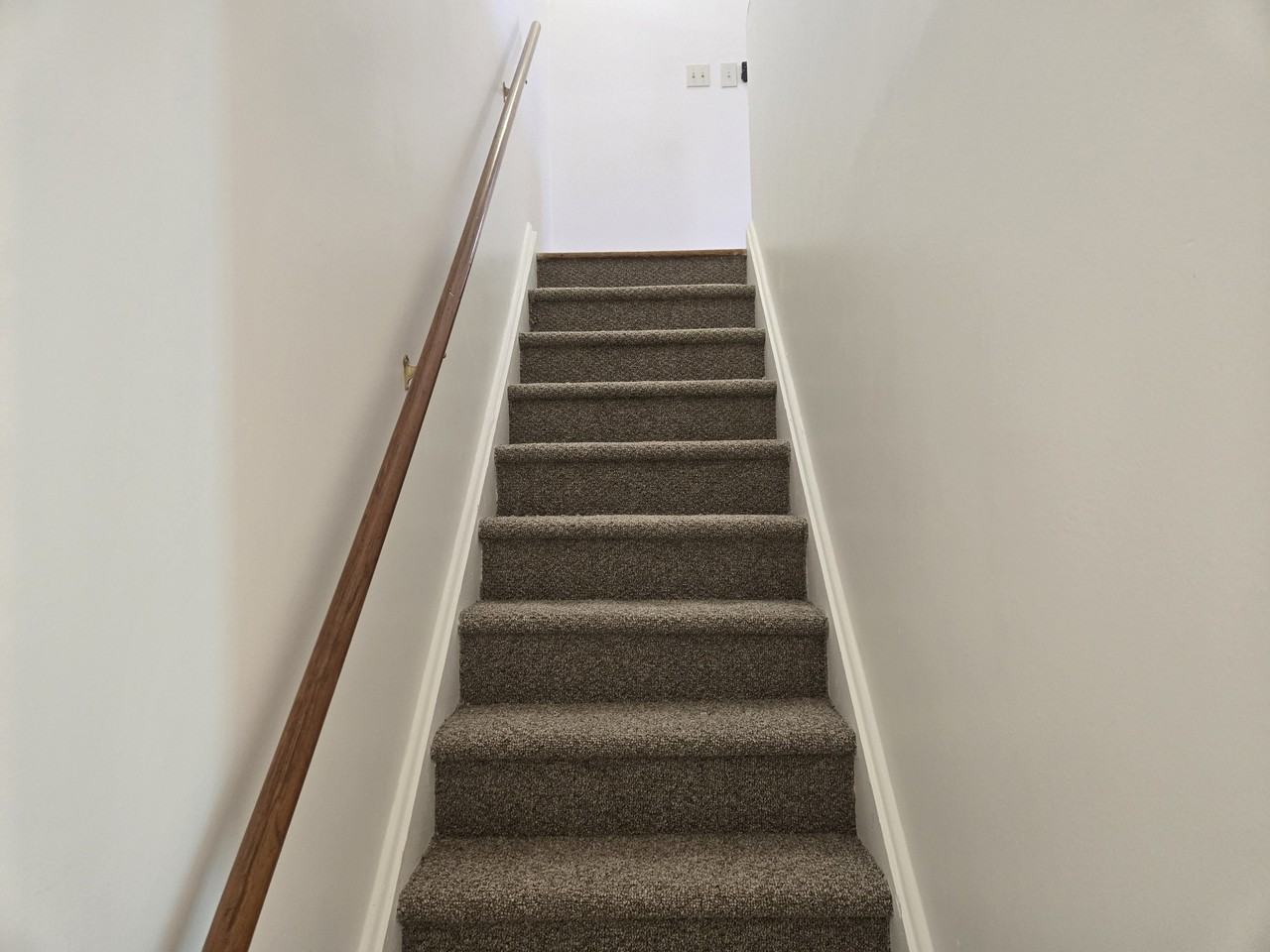 9 Suncrest Ct #9 - Photo 6 of 17