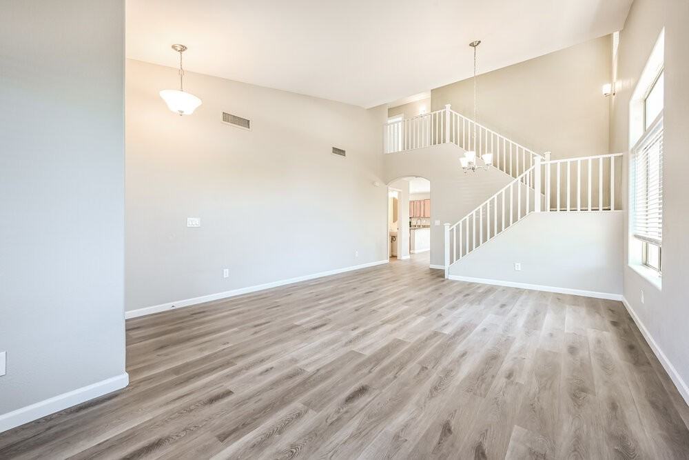 2531 W White Feather Ln - Photo 5 of 17