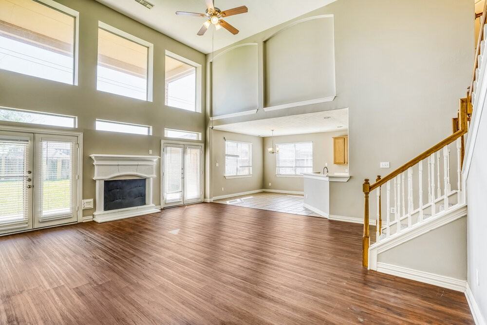 2922 Brahman Dr - Photo 4 of 17