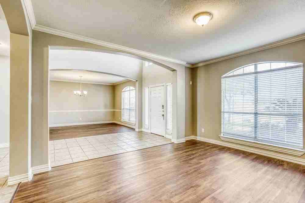 2922 Brahman Dr - Photo 6 of 17