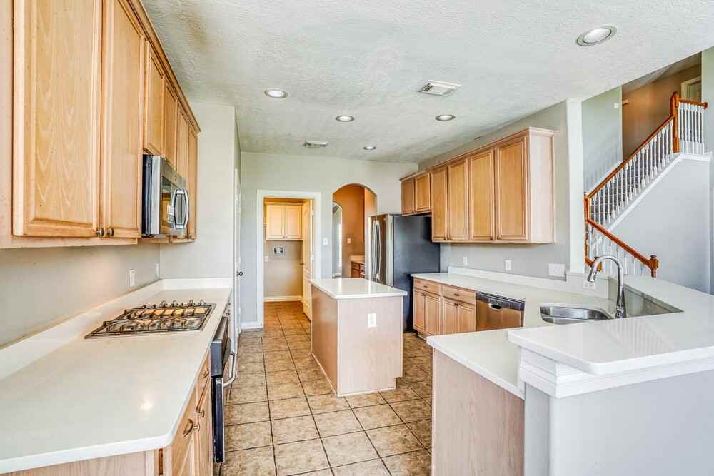 2922 Brahman Dr - Photo 7 of 17