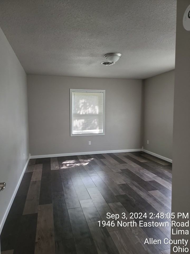 1976 N Eastown Rd #1 - Photo 3 of 20