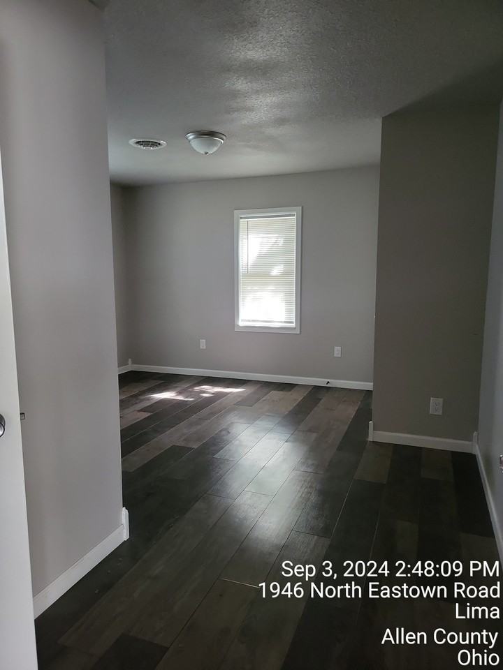 1976 N Eastown Rd #1 - Photo 4 of 20