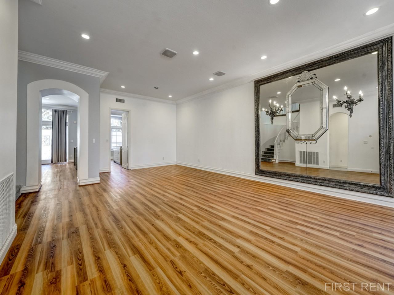 5406 Renaissance Ave #1 - Photo 5 of 29