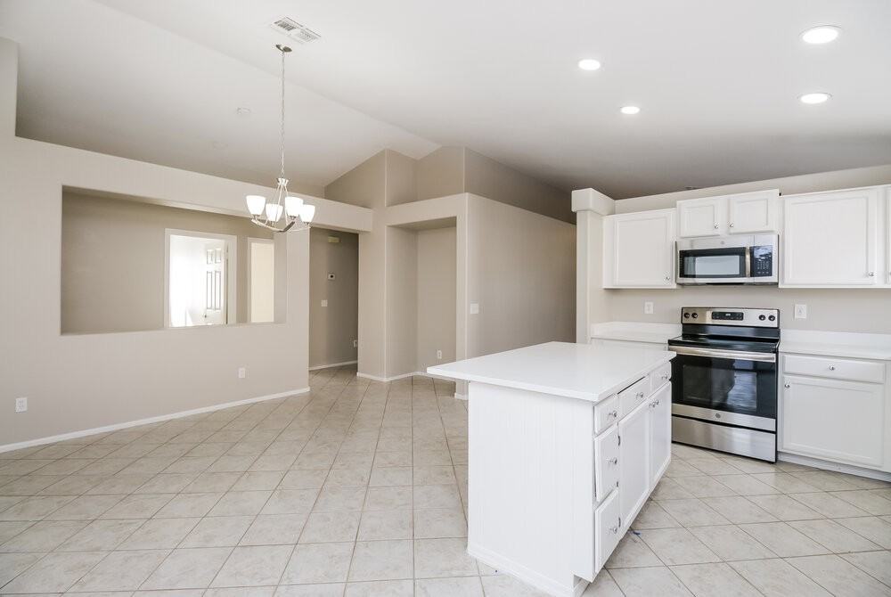 2415 E Browning Pl - Photo 7 of 16