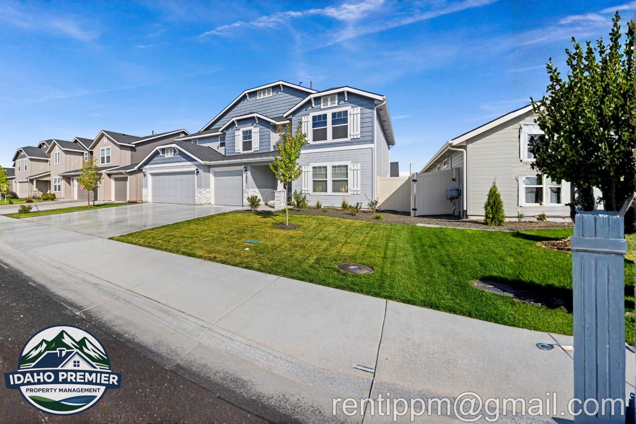 7642 E Lightfoot St #1 - Photo 3 of 46