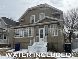 featured image of 737 Mather St #737