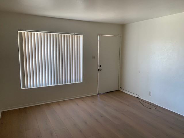 4547 11th St - Photo 7 of 12