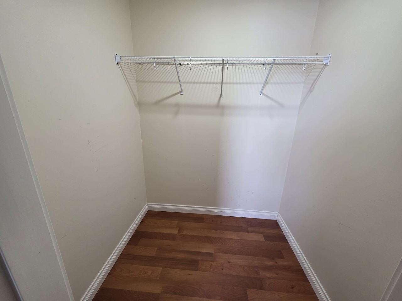 8112 96 Ave #1 - Photo 7 of 10