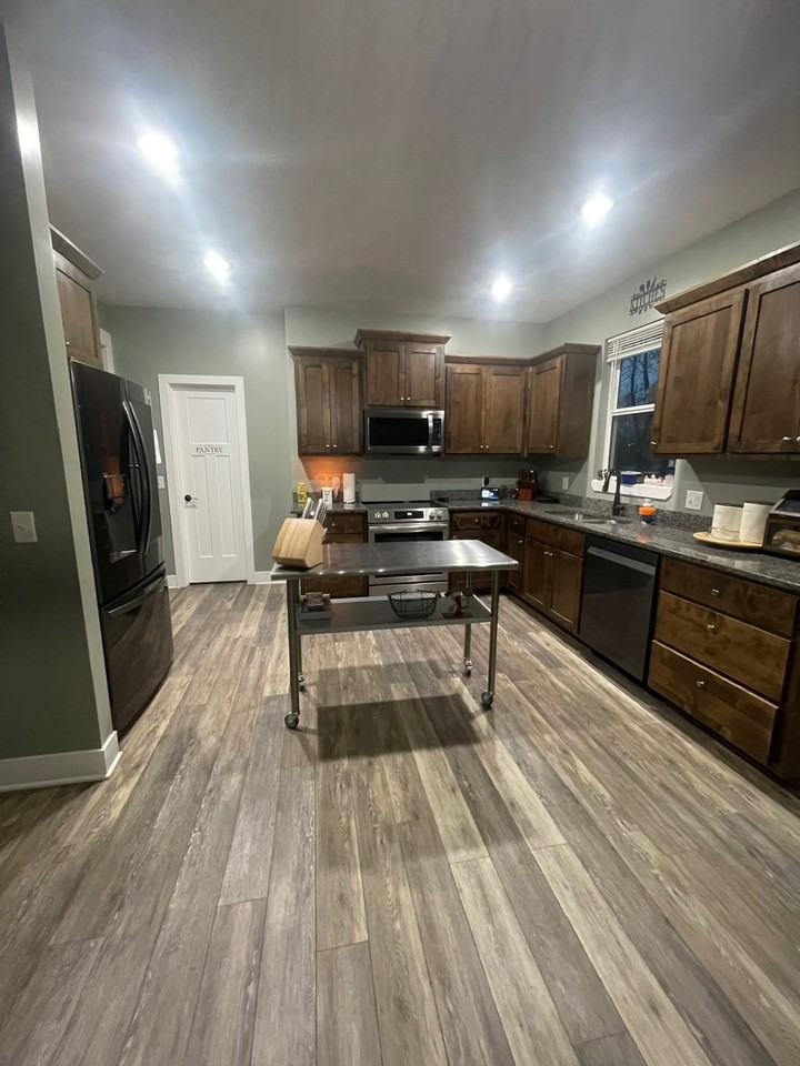 1010 Deer Run #1 - Photo 3 of 31