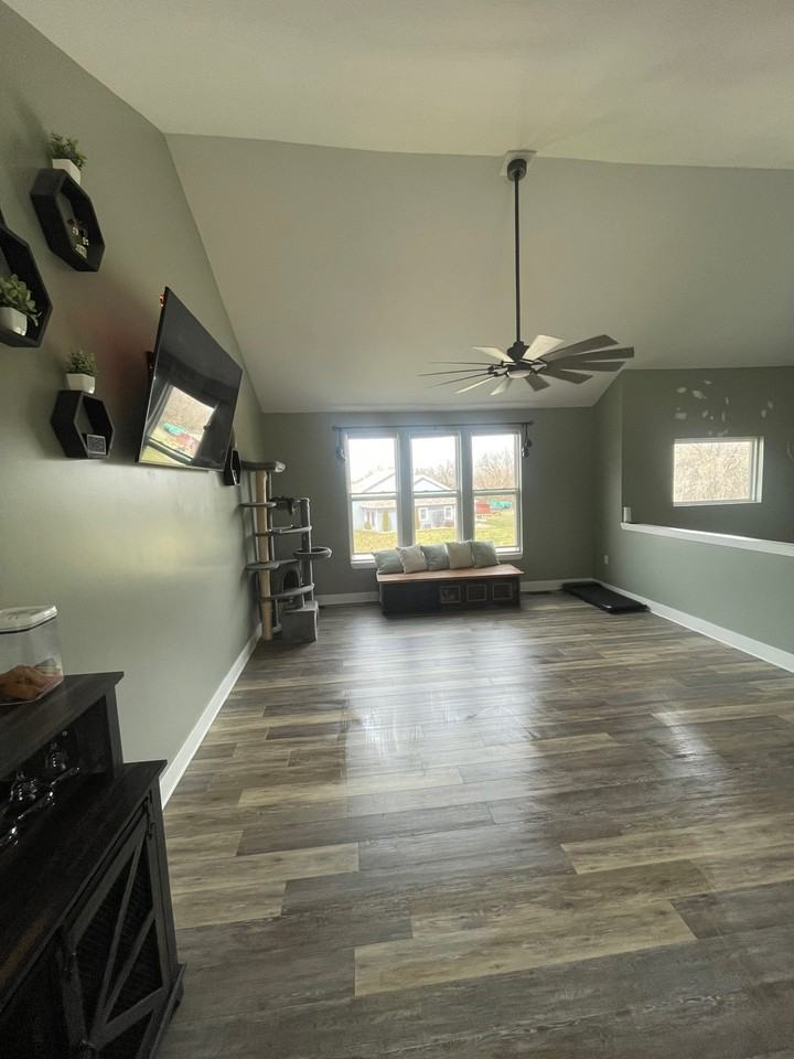 1010 Deer Run #1 - Photo 7 of 31