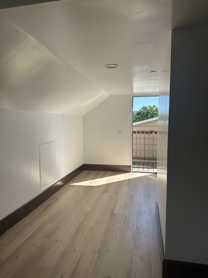 10526 Sisters Ct #1 - Photo 5 of 10