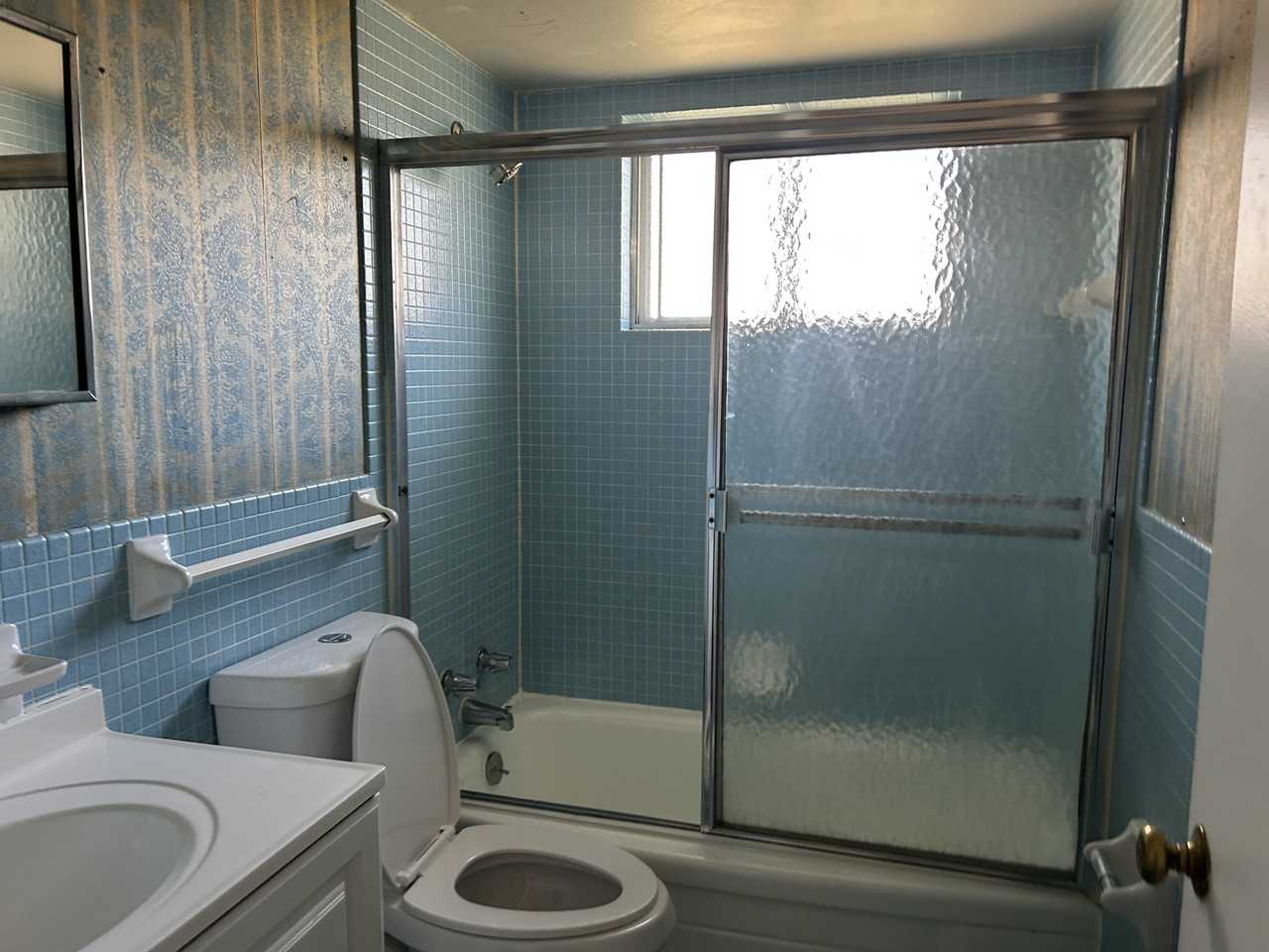 1221 Scott Ave #1 - Photo 5 of 9