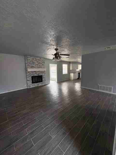 3103 Ne Kingsbriar Dr #1 - Photo 2 of 10