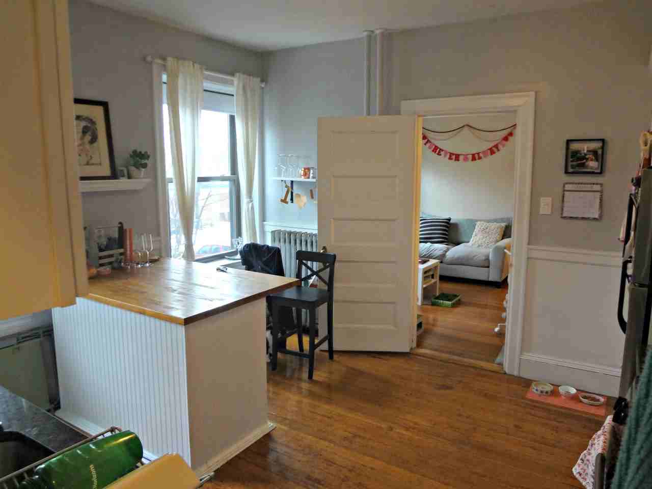 6 Brown Ter Apt 2r #6-2R - Photo 3 of 21