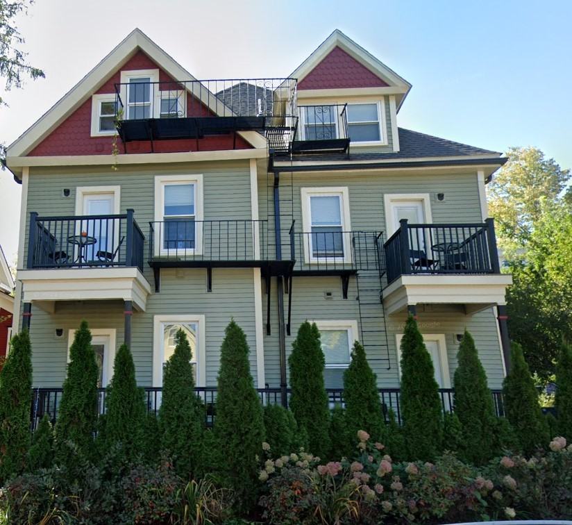 29 Green St #8 - Photo 5 of 5