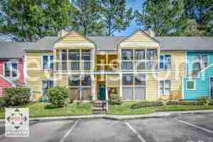 featured image of 903 Peacock Pl #1