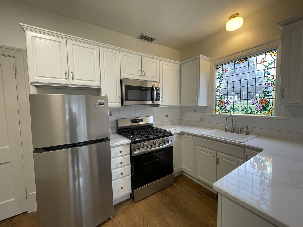 3417 Plymouth Pl #1 - Photo 5 of 27