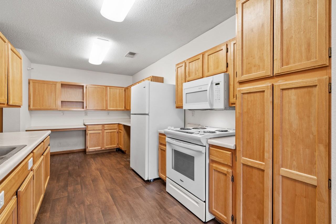 12655 Germane Ave #55-05 - Photo 6 of 24