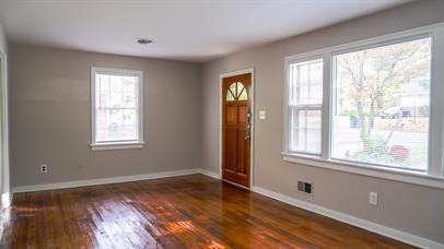 1714 Glenview Rd #1 - Photo 2 of 16