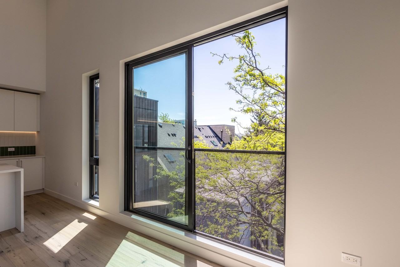 1101 Lodge Evanston #1712-405 - Photo 5 of 26