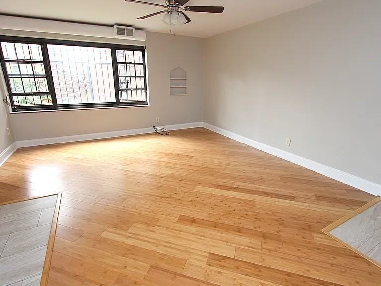 5925 FIFTH AVENUEAPT B-2 #B02 - Photo 3 of 11