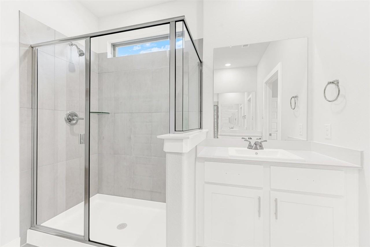 508 Towerglen Dr #1 - Photo 5 of 8