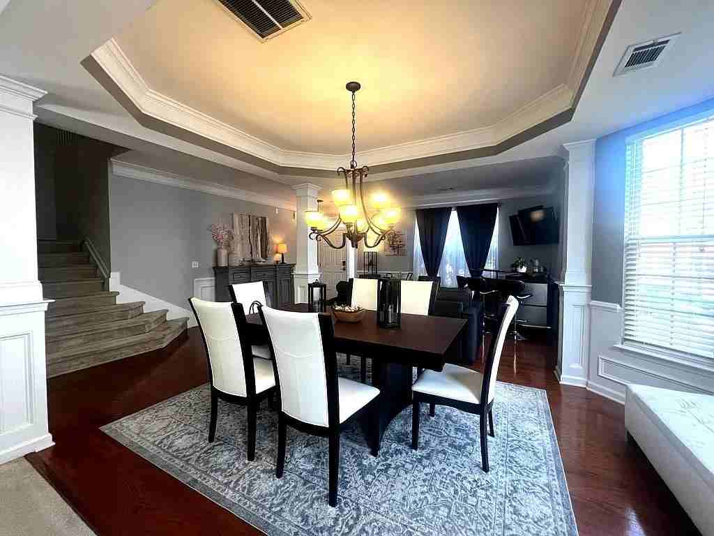 116 Kelsey Glen Ln #1 - Photo 5 of 33