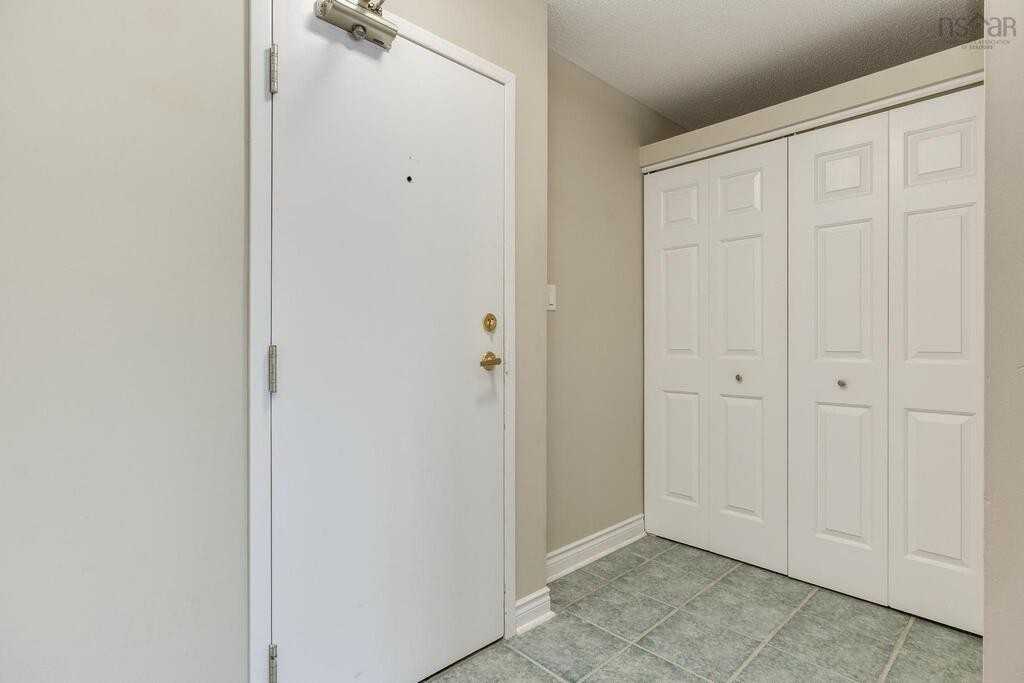 64 Cumberland Dr #205 - Photo 5 of 31