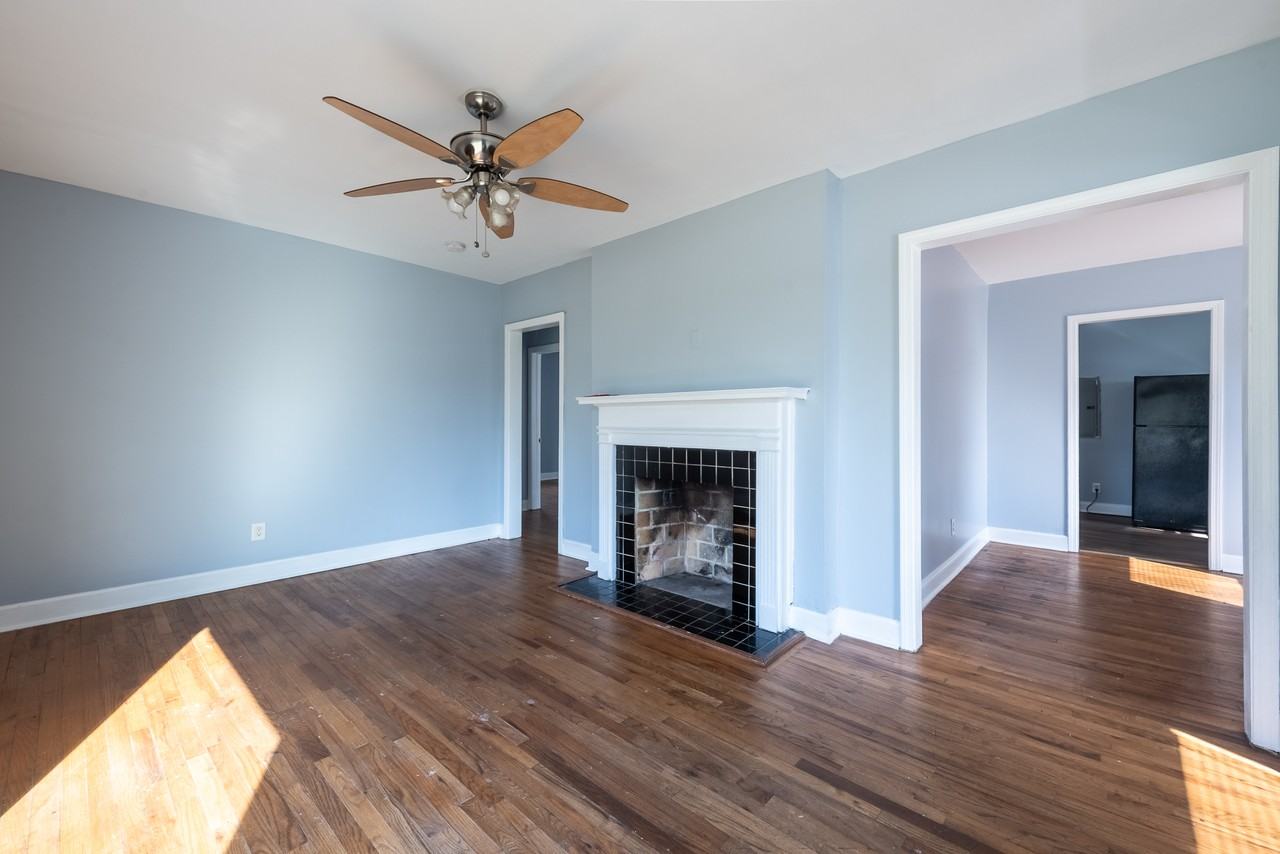 1443 Venetian Dr Sw #1 - Photo 4 of 21