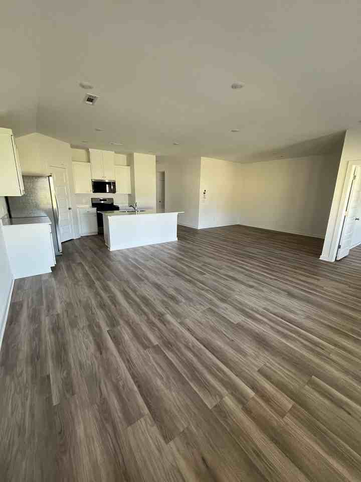 525 Arizona St #1 - Photo 7 of 27
